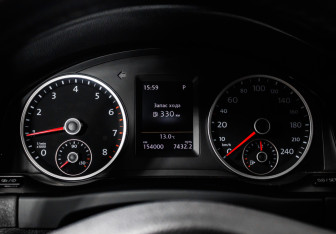 Подержанный автомобиль Volkswagen Tiguan 2016 года (10 фото)