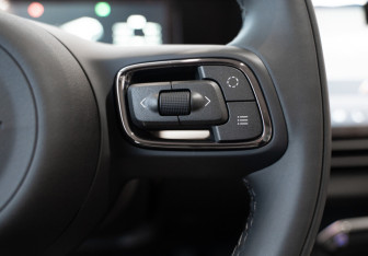 Новый Zeekr 009 2024 (27 фото)