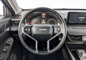 Подержанный автомобиль Haval Jolion 2022 года (21 фото)