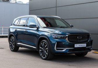 Подержанный автомобиль Geely Monjaro 2024 года (3 фото)