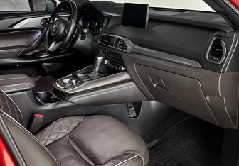 Подержанный автомобиль Mazda CX-9 2021 года (14 фото)