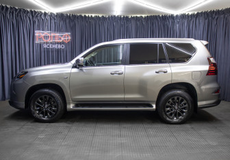 Подержанный автомобиль Lexus GX 2021 года (8 фото)