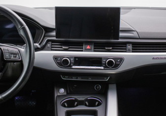 Подержанный автомобиль Audi A5 Liftback 2021 года (14 фото)