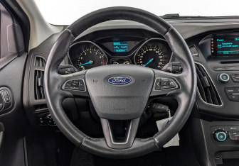 Подержанный автомобиль Ford Focus Sedan 2019 года (22 фото)