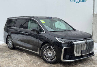 Новый Voyah Dream 2025 (3 фото)