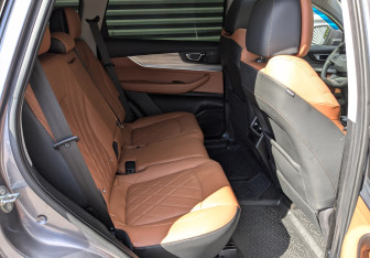 Подержанный автомобиль Chery Tiggo 8 Pro Max 2022 года (12 фото)