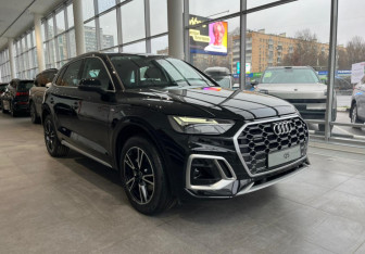 Новый Audi Q5 2025 (3 фото)