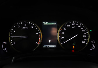 Подержанный автомобиль Lexus NX 2020 года (16 фото)