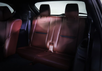 Подержанный автомобиль Mazda CX-9 2019 года (13 фото)