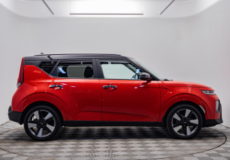 Подержанный автомобиль Kia Soul 2021 года (6 фото)
