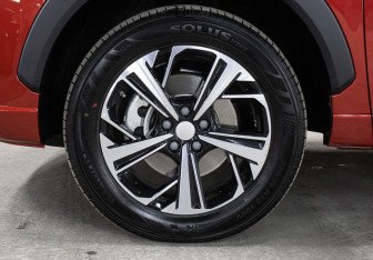 Подержанный автомобиль JAC JS6 2024 года (25 фото)