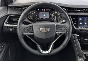 Подержанный автомобиль Cadillac XT6 2021 года (24 фото)