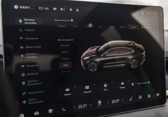 Подержанный автомобиль Zeekr 001 2023 года (21 фото)