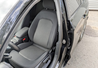 Подержанный автомобиль Audi A3 Sedan 2020 года (20 фото)