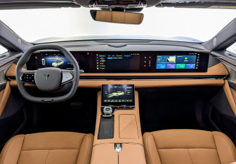 Новый Voyah Passion 2025 (10 фото)