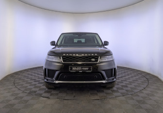 Подержанный автомобиль Land Rover Range Rover Sport 2018 года (2 фото)