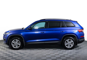 Подержанный автомобиль Skoda Kodiaq 2021 года (8 фото)