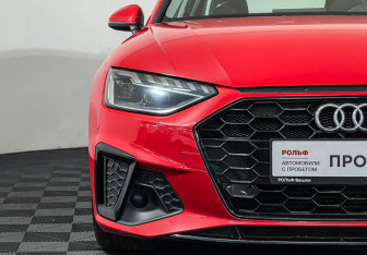 Подержанный автомобиль Audi A4 Sedan 2020 года (16 фото)
