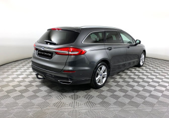 Подержанный автомобиль Ford Mondeo Wagon 2019 года (3 фото)