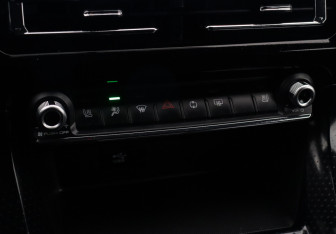 Подержанный автомобиль Haval M6 2023 года (14 фото)