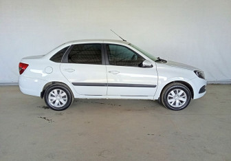 Подержанный автомобиль LADA (ВАЗ) Granta Sedan 2023 года (7 фото)