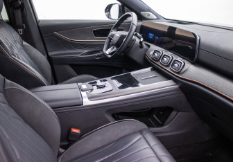 Подержанный автомобиль Jaecoo J8 2024 года (9 фото)
