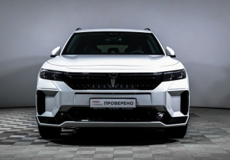 Подержанный автомобиль Voyah Free 2025 года (2 фото)