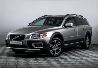 Подержанный автомобиль Volvo XC70 2012 года (1 фото)