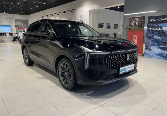 Подержанный автомобиль FAW Bestune T55 2023 года (3 фото)