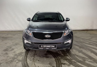 Подержанный автомобиль Kia Sportage 2014 года (2 фото)
