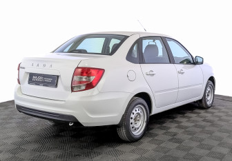 Подержанный автомобиль LADA (ВАЗ) Granta Sedan 2024 года (5 фото)