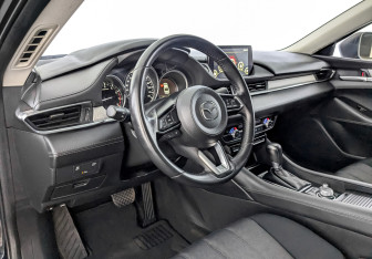Подержанный автомобиль Mazda 6 Sedan 2020 года (16 фото)
