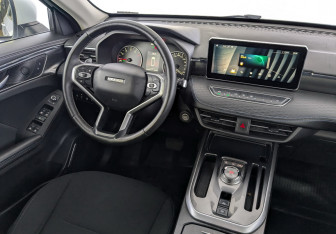 Подержанный автомобиль Haval Jolion 2022 года (28 фото)