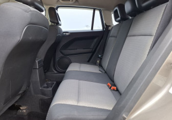 Подержанный автомобиль Dodge Caliber 2008 года (11 фото)