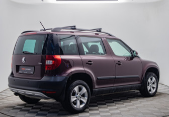 Подержанный автомобиль Skoda Yeti 2012 года (5 фото)