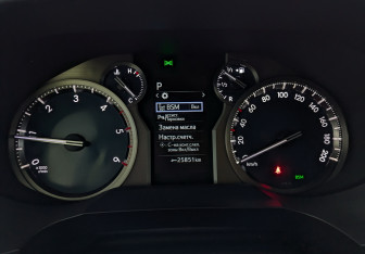 Подержанный автомобиль Toyota Land Cruiser Prado 2021 года (13 фото)