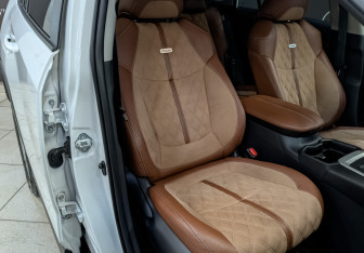 Подержанный автомобиль Toyota RAV4 2020 года (23 фото)