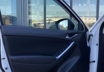 Подержанный автомобиль Mazda CX-5 2013 года (17 фото)