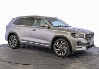 Подержанный автомобиль Geely Monjaro 2025 года (3 фото)