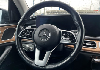 Подержанный автомобиль Mercedes-Benz GLE 2019 года (14 фото)