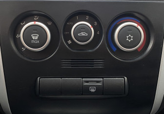 Подержанный автомобиль Datsun mi-DO 2016 года (14 фото)