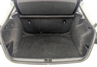 Подержанный автомобиль Skoda Rapid Liftback 2021 года (10 фото)