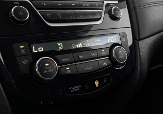 Подержанный автомобиль Nissan Qashqai 2022 года (21 фото)