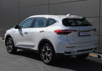 Подержанный автомобиль Haval F7 2021 года (7 фото)