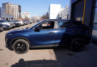 Подержанный автомобиль Omoda C5 2023 года (4 фото)