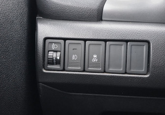 Подержанный автомобиль Suzuki Vitara 2016 года (18 фото)