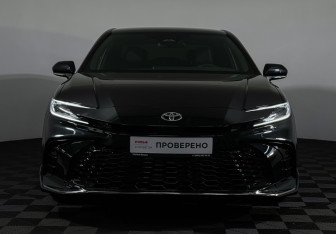 Подержанный автомобиль Toyota Camry Sedan 2024 года (24 фото)