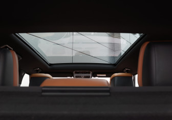 Подержанный автомобиль Land Rover Range Rover 2019 года (17 фото)