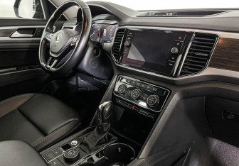 Подержанный автомобиль Volkswagen Teramont 2019 года (9 фото)