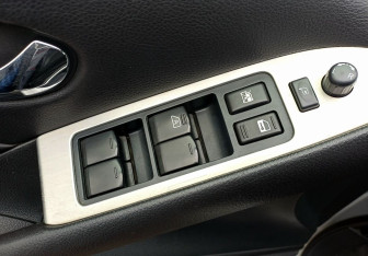 Подержанный автомобиль Nissan Murano Suv 2013 года (21 фото)